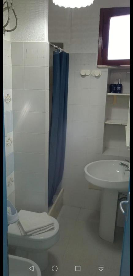 Villa Vera Trifamigliare Con Ingresso Diretto 20 Mt Al Mare Clima Wi-Fi Bbq Cala Liberotto Bagian luar foto